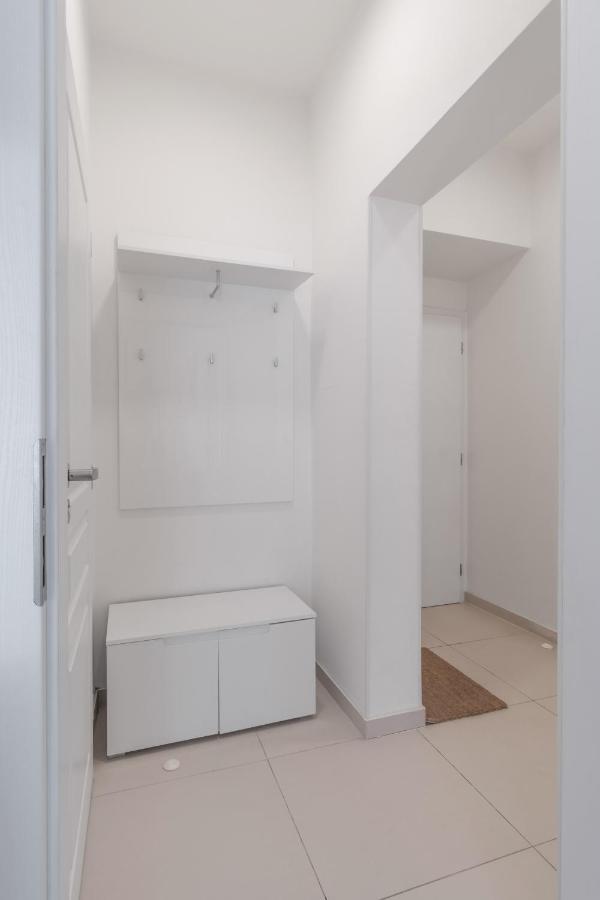 Luminous Apartment For 2 Near Wenceslas Square By Prague Days Exterior foto